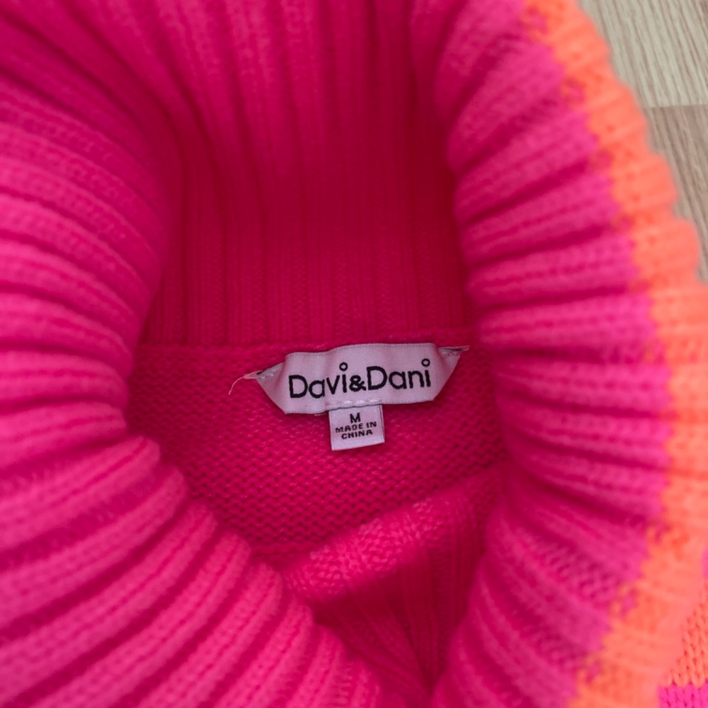 Davi & Dani Neon Pink and Orange Oversized Knit Loose Fit Sweater Size Medium - Picture 5 of 8